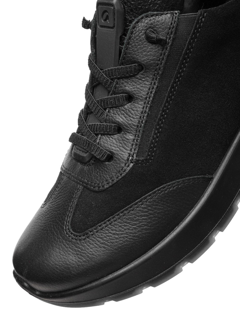 Sneaker New York schwarz